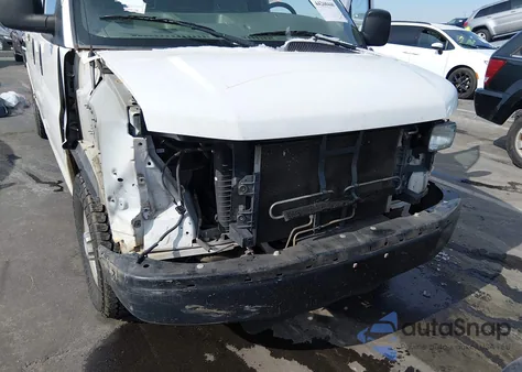 2016 Chevrolet Express 2500 Work Van z USA, uszkodzony, nr VIN 1GCWGBFF3G1229385